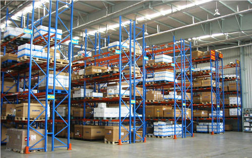 阿勒泰货架之生产仓储货架产品的时候需要注意些什么